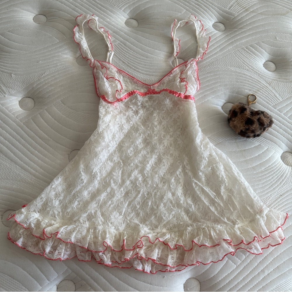 Victoria's Secret Babydoll Small Sheer White Floral Lace Coquette Ruffle - Picture 2 of 5